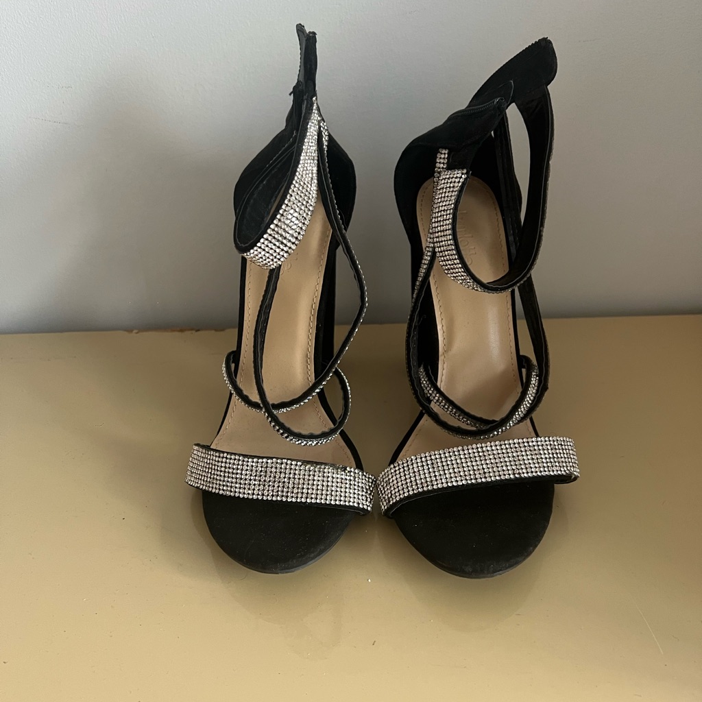 Brand New Sandals Size 7